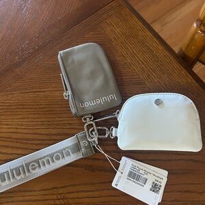 Lululemon dual pouch wristlet